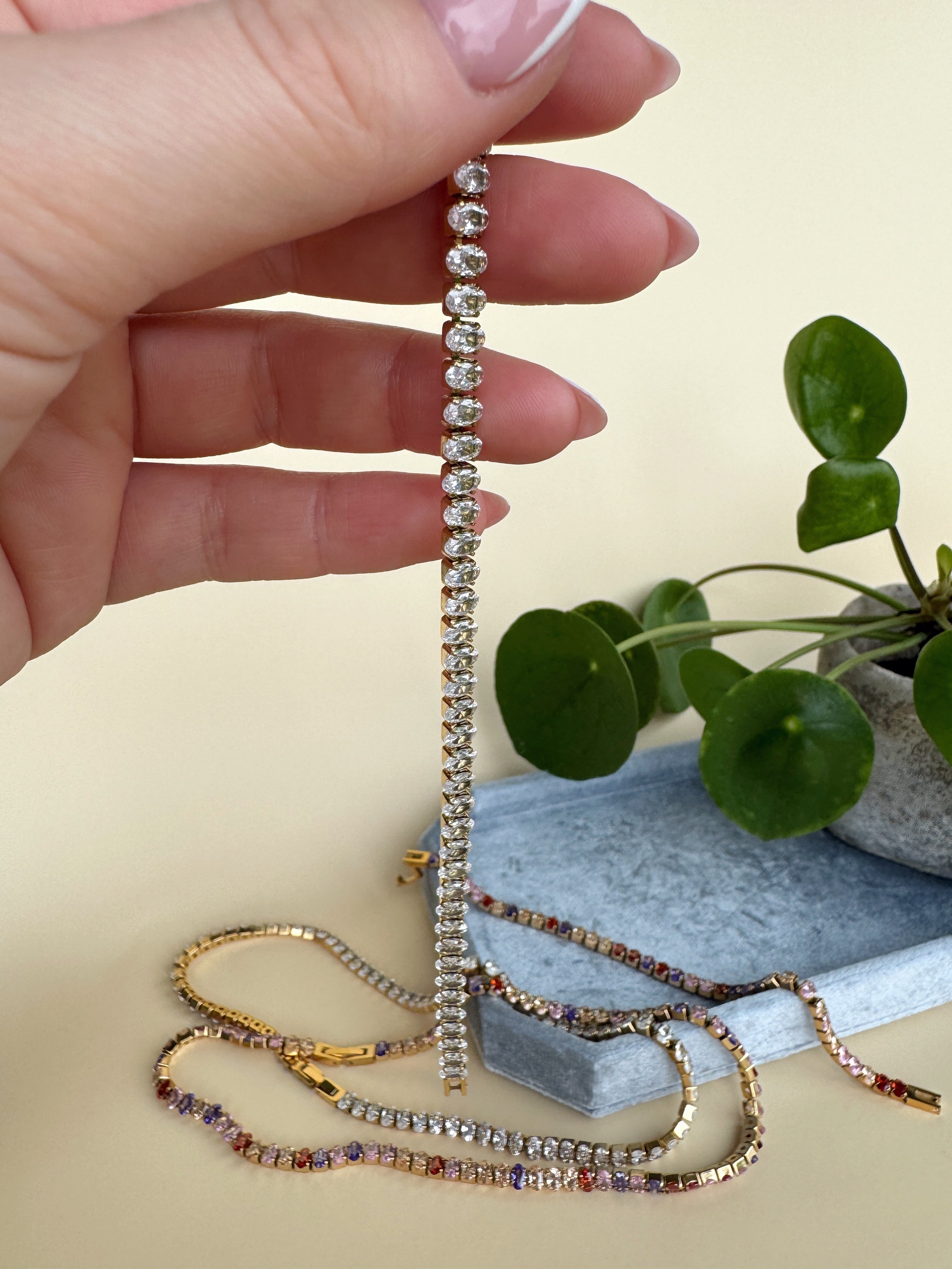 Bianca Bracelet - White