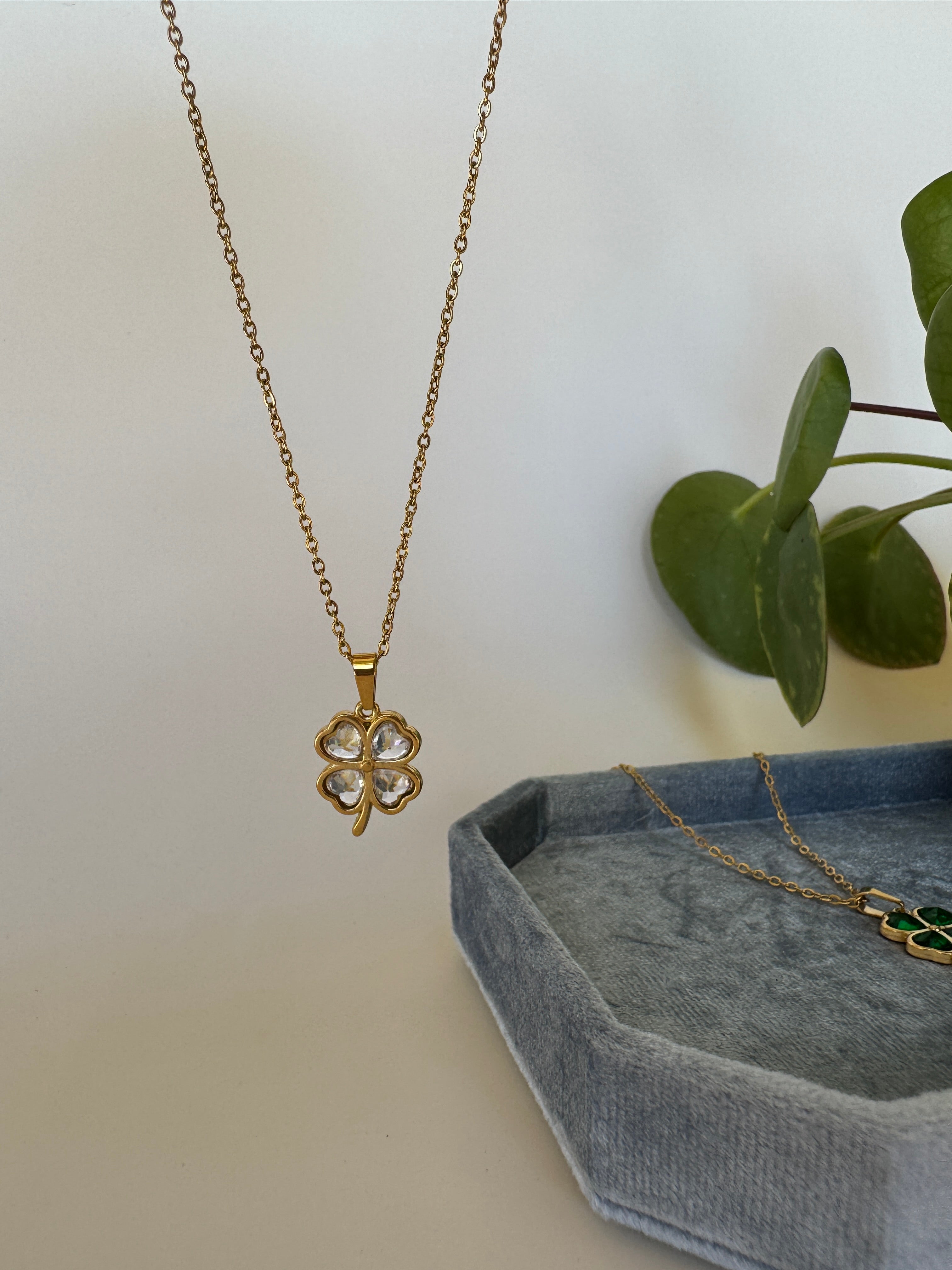 Ines Necklace - White