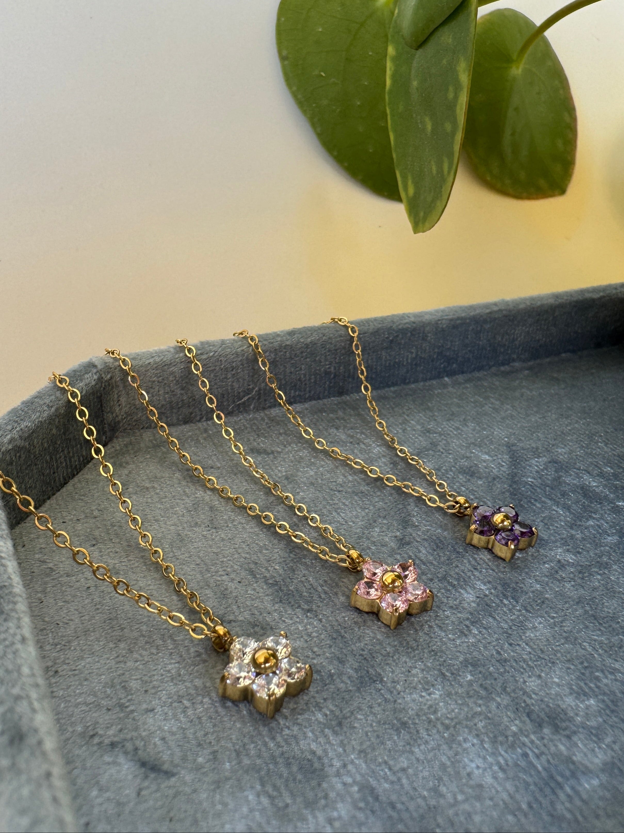 Yasmin Necklace - White